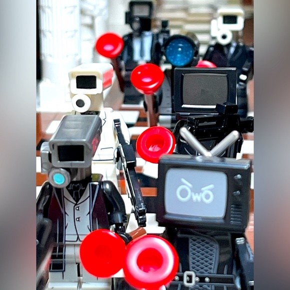 Skibidi : Speaker , Monitors & Tv People - Picture 5 of 9